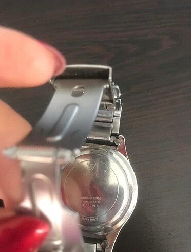  Beden çeşitli Renk Guess orjinal saat
