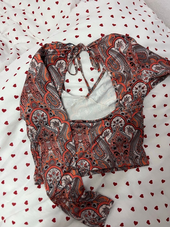 Bohem Desenli V Yaka Detaylı Bluz - Görsel 4