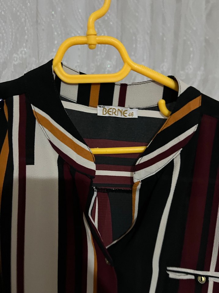 Düğmeli Çizgili Kadın Gömlek - Görsel 2