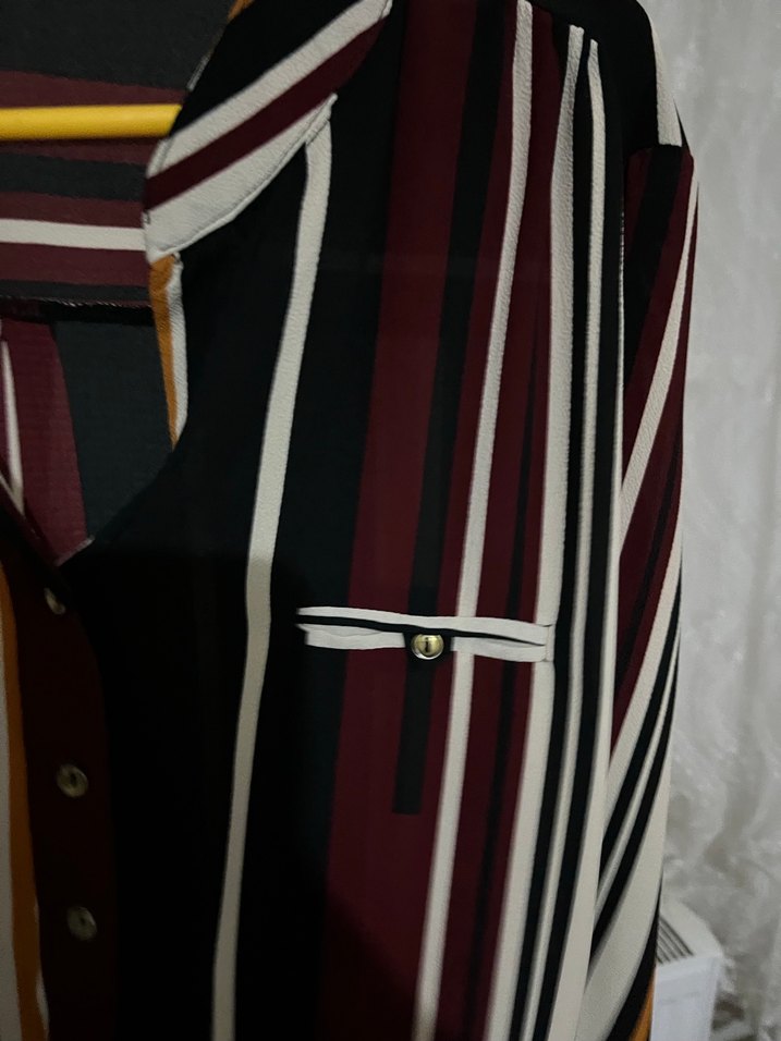 Düğmeli Çizgili Kadın Gömlek - Görsel 3