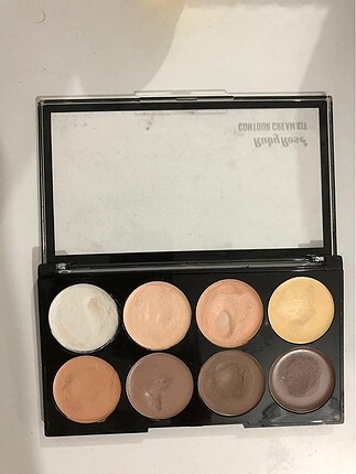 Milk Makeup Kontür paleti