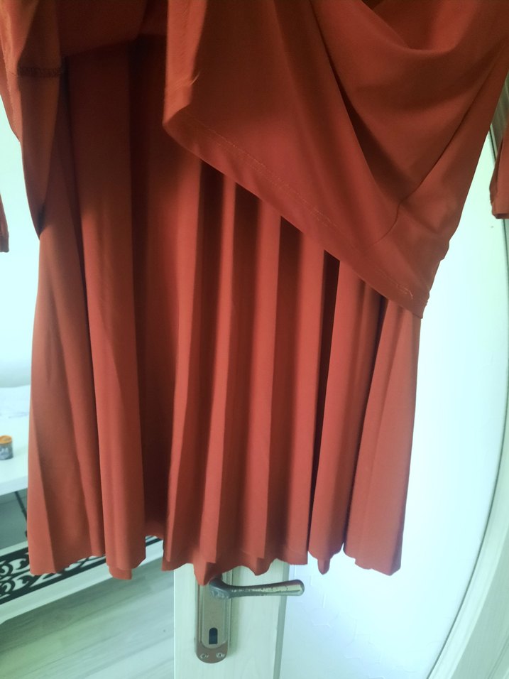 Drapeli Kırmızı Uzun Kadın etek takım - Görsel 4