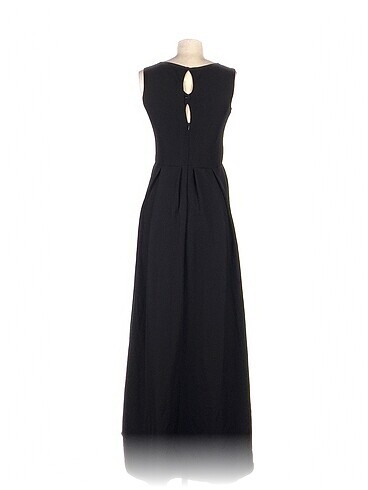 l Beden PreLoved Uzun Elbise %70 İndirimli.