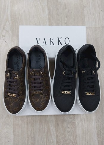 Vakko Kadın Kahverengi Süet Spor Ayakkabı Velcro