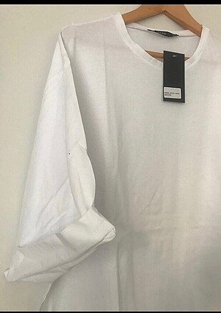 Etiketli Oversize tshirt