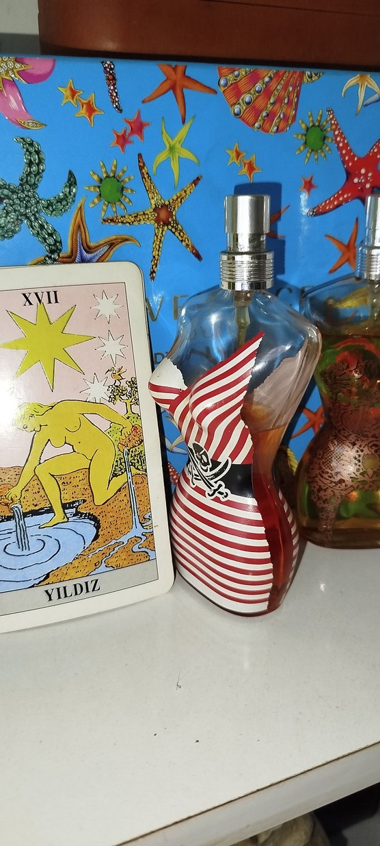 Jean Paul Gaultier Classique Parfüm - Görsel 2