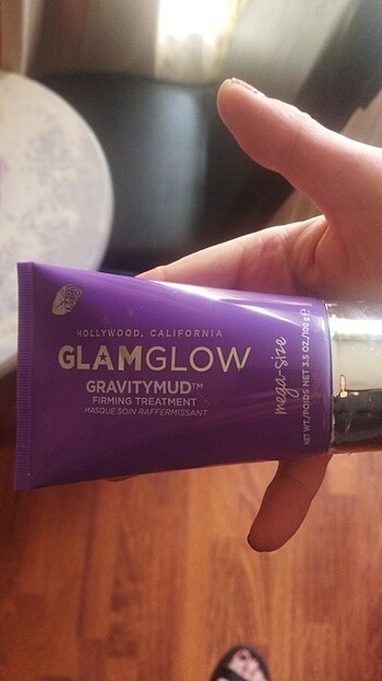 GlamGlow gravity mud mask sıkılaştırıcı maske