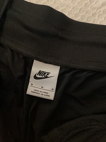 m Beden Nike jogger