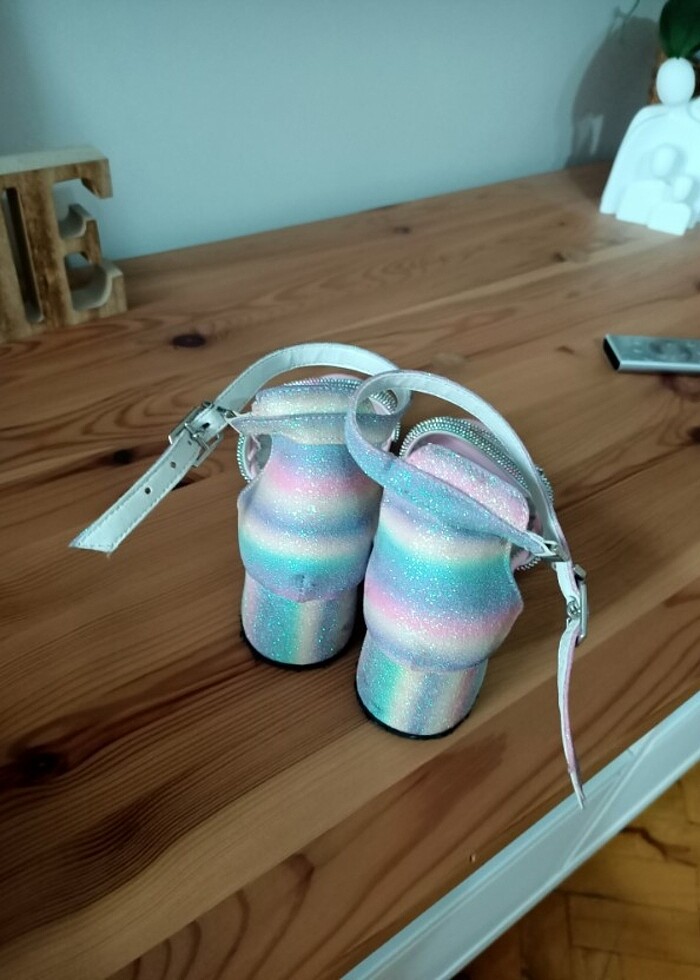 Topuklu Ayakkabi - Görsel 3