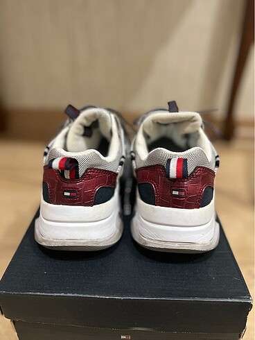 36 Beden beyaz Renk Tommy hılfıger spor ayakkabı