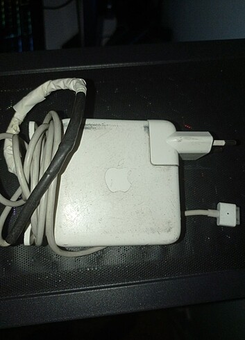 macbook pro şarj aleti