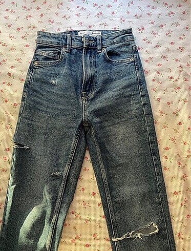 Stradivarius Jeannn