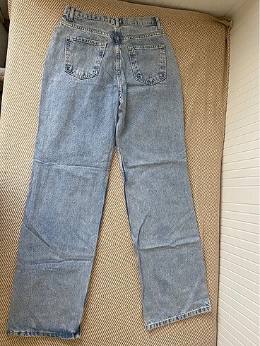 38 Beden Kot Jean