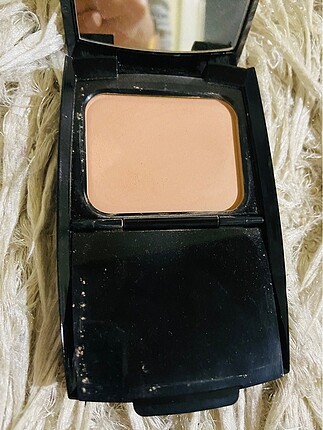 LANCOME TEINT IDOLE PUDRA