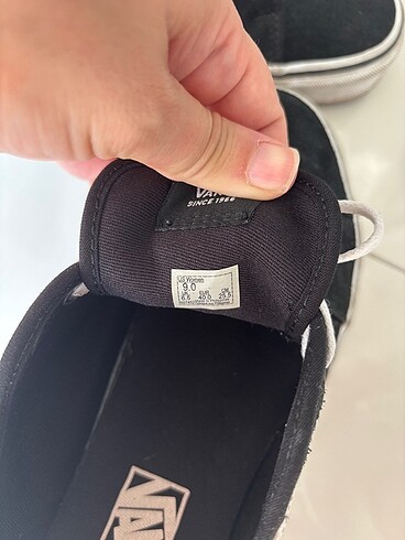 40 Beden siyah Renk Orjinal Vans