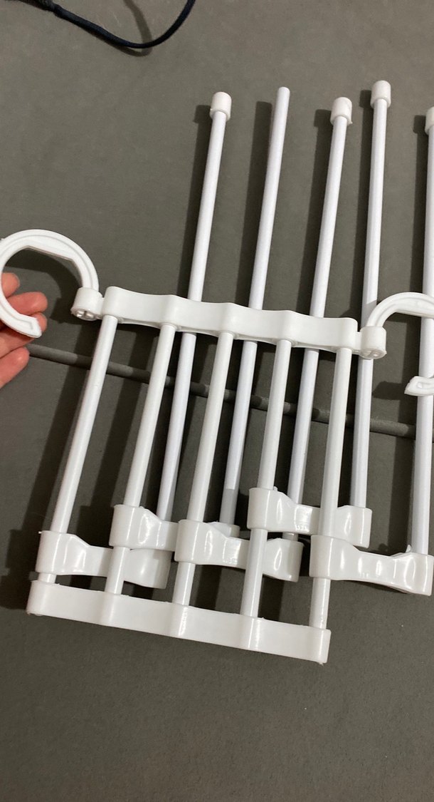 Beyaz ve Gri Ayarlanabilir Dolap Düzenleyici - Görsel 2