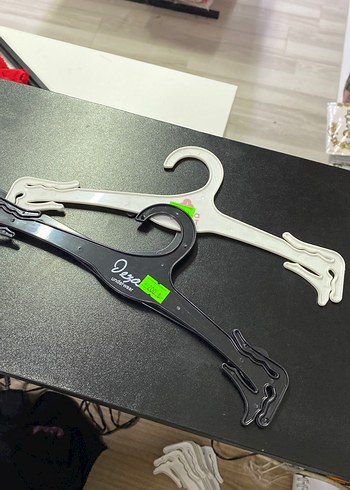 Plastik Askı iç giyim veya giyim - Görsel 2