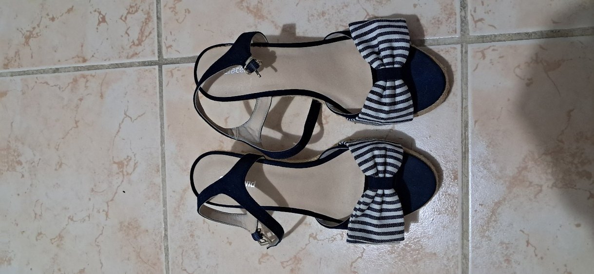 Kadın Zebra Desenli Dolgu Topuklu Sandalet - Görsel 2