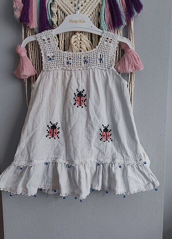 24-36 Ay Beden beyaz Renk Dantel detaylı çocuk elbise 
