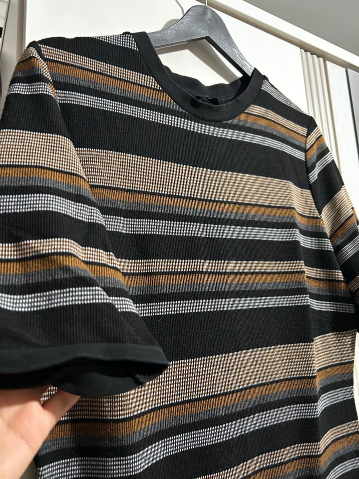 Çizgili Kısa Kollu Midi Triko Elbise - Görsel 4