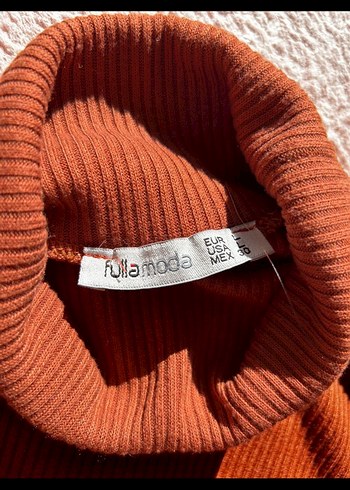 Kısa Kollu Boğazlı Kadın Tişört - Görsel 4