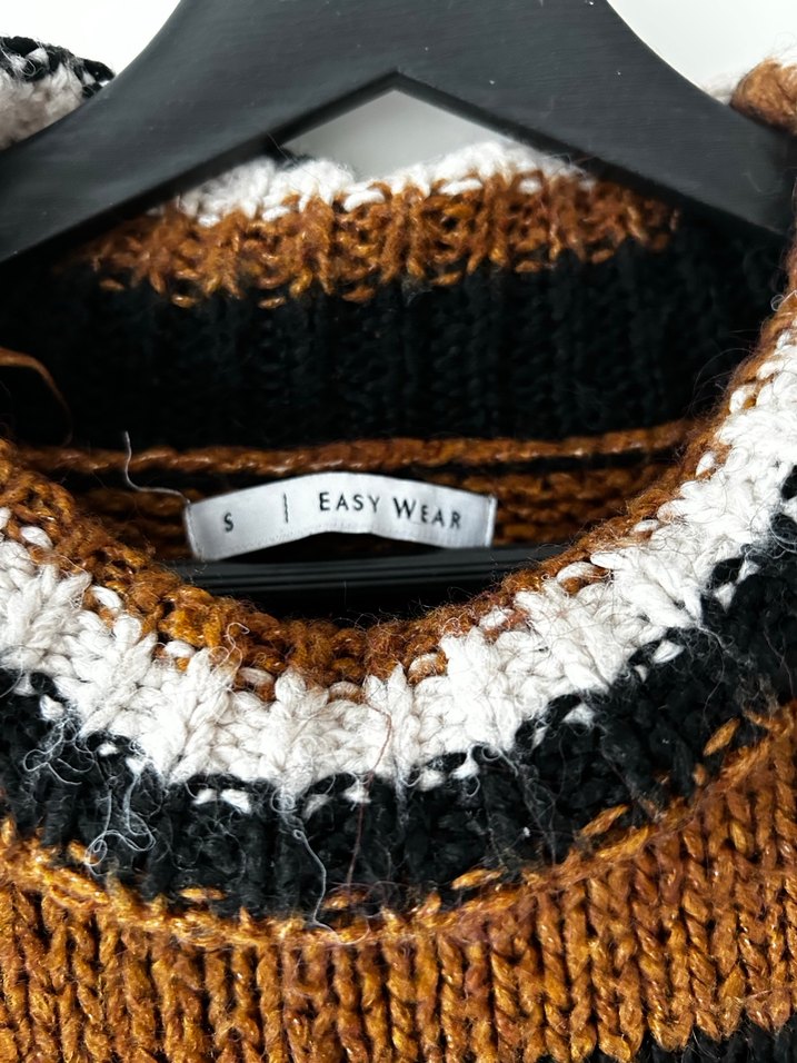 Boğazlı Çizgili Rahat Kadın Kazak - Görsel 3