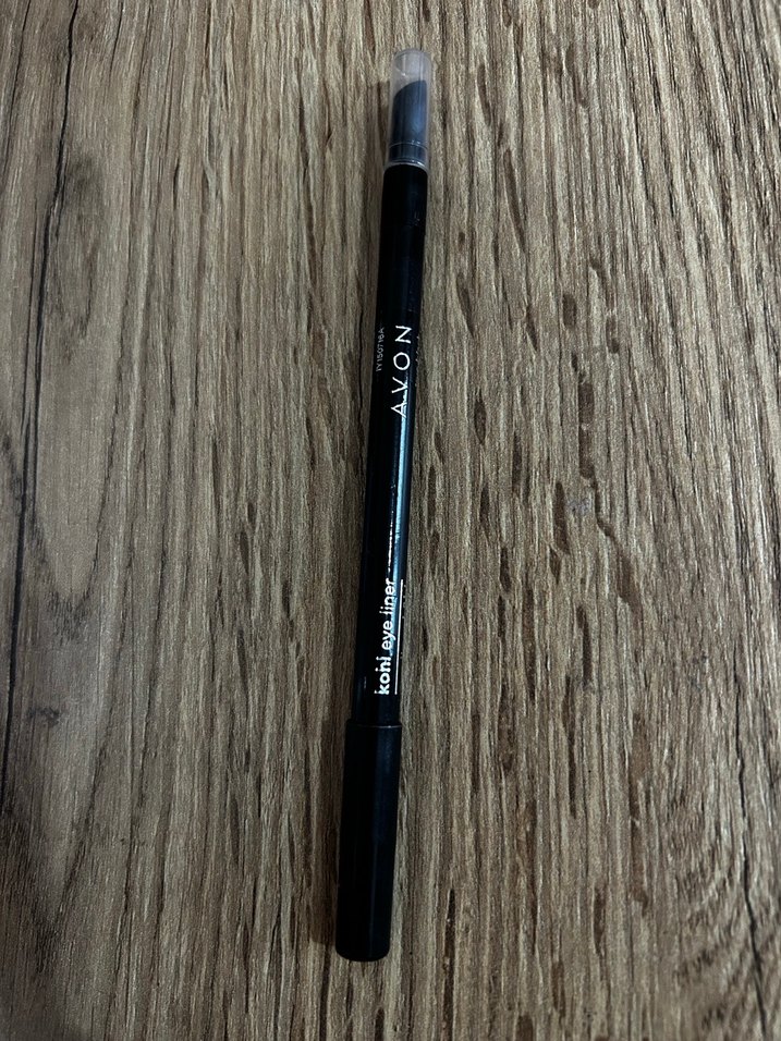 True Black Siyah Göz Kalemi - Görsel 2