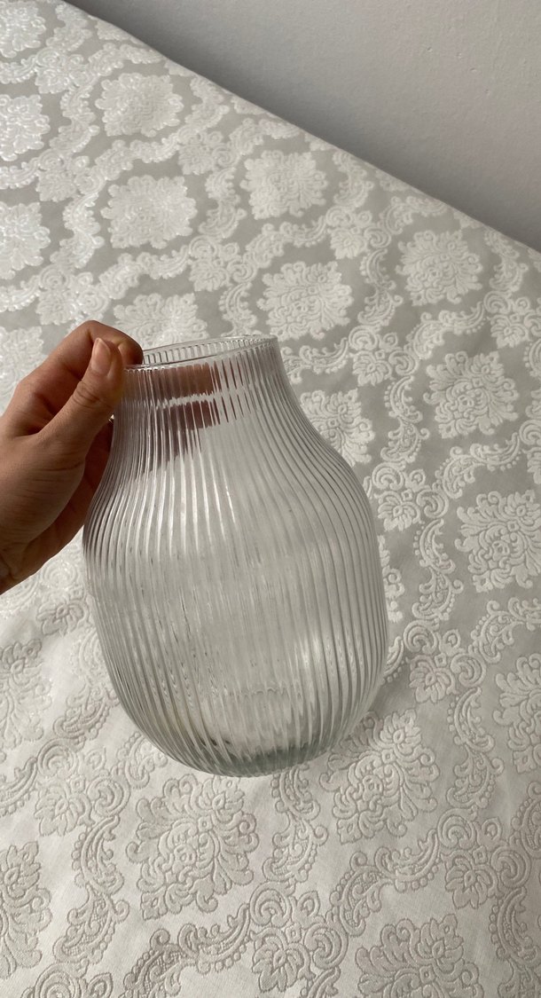 Beyaz çizgili şeffaf vazo - Görsel 3