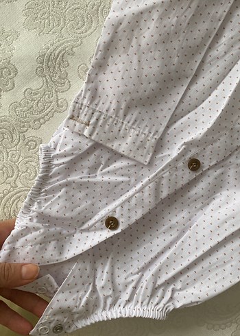 Beyaz Puantiyeli Kısa Kollu Erkek Gömlek - Görsel 3