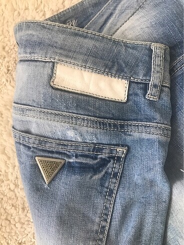 Guess Guess kot