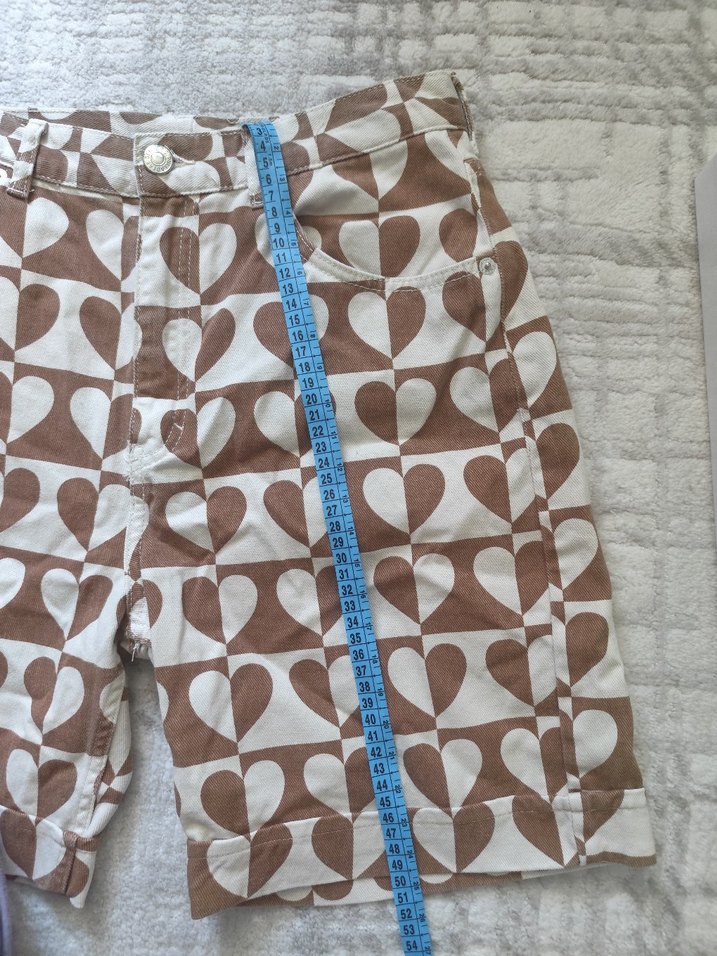 Düğmeli Bohem Tarz Midi Hamile Şortu PULL BEAR KADIN ŞORT - Görsel 3