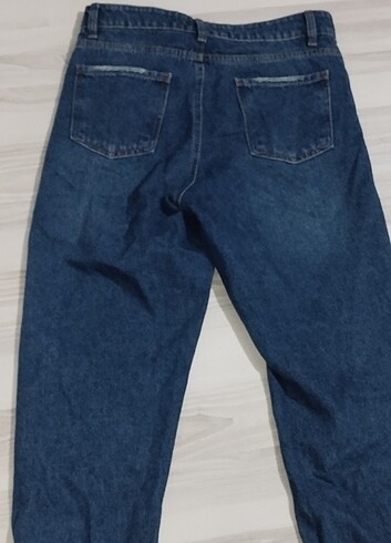 28 Beden mavi Renk Jean pantolon 