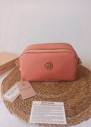Beden Pierre Cardin askılı çanta