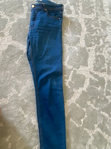 m Beden Stradivarius mavi jean