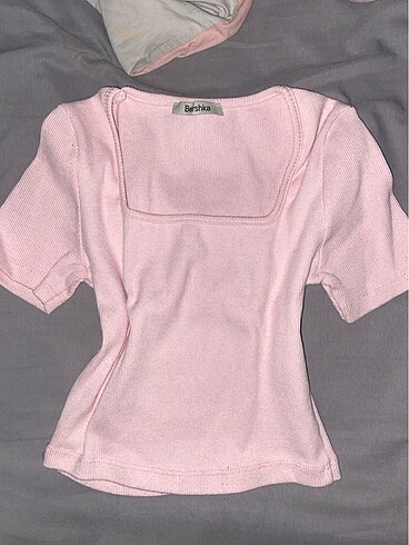 Toz pembe kare yaka crop