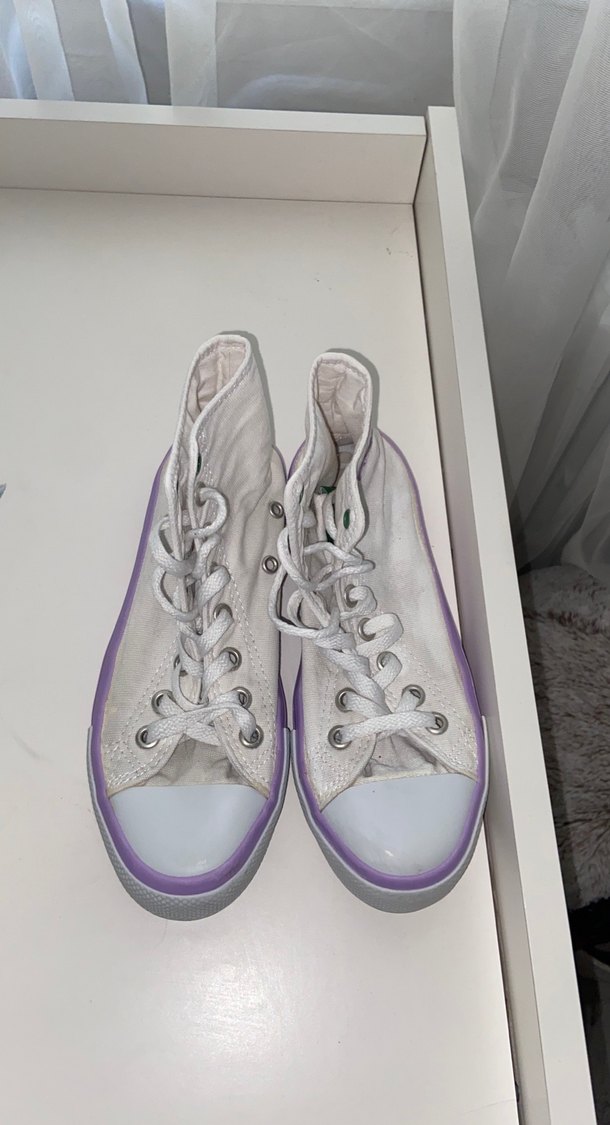 Mor Detaylı Kadın Yüksek Spor Ayakkabı - Görsel 3