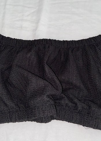 Siyah keten ruffle detaylı crop - Görsel 2