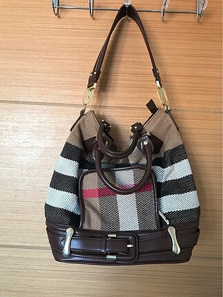 Zara bershka stradivarius