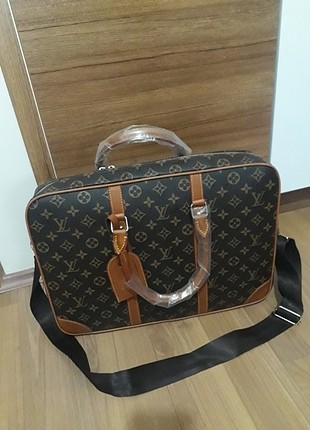 Lv modeli is çantası 