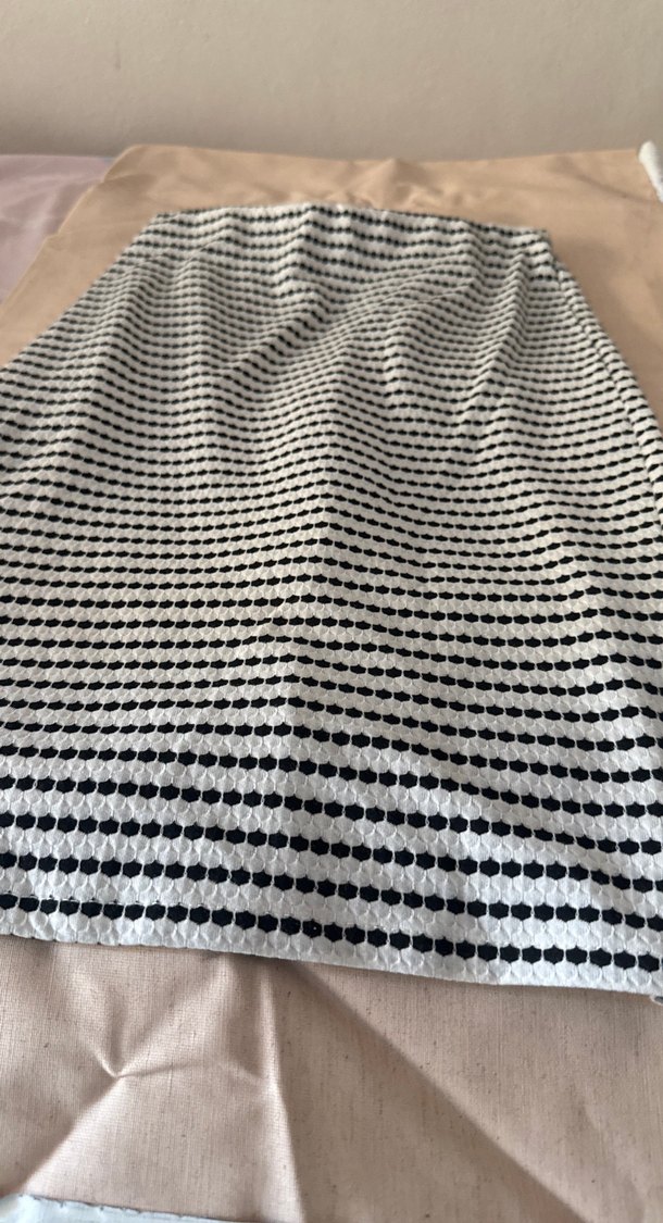 Gri Çizgili Pilili Midi Kalem Etek - Görsel 2