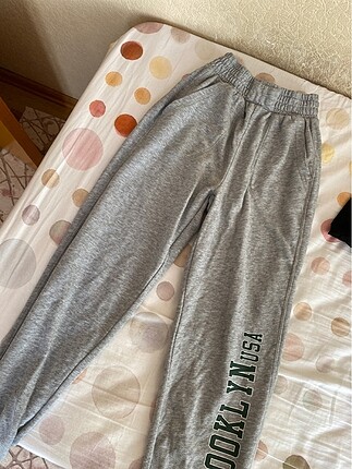 BERSHKA BROOKLYN ESOFMAN