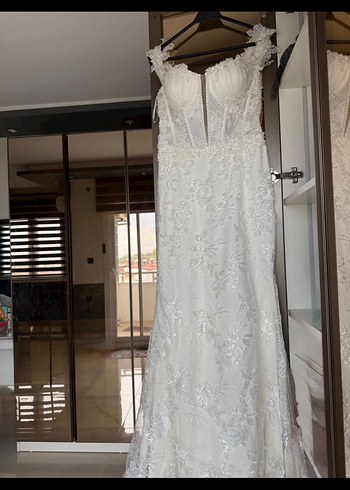 Dantel Detaylı Balik Gelinlik - Görsel 5