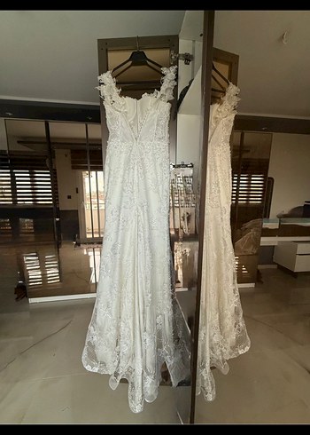 Dantel Detaylı Balik Gelinlik - Görsel 2