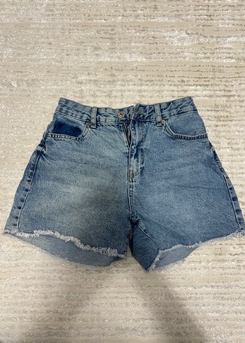 Gevşek Kesim Mini Denim Şort
