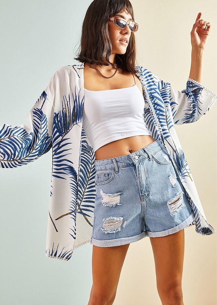 Kolları dantel detaylı desenli viskon kimono - Görsel 2