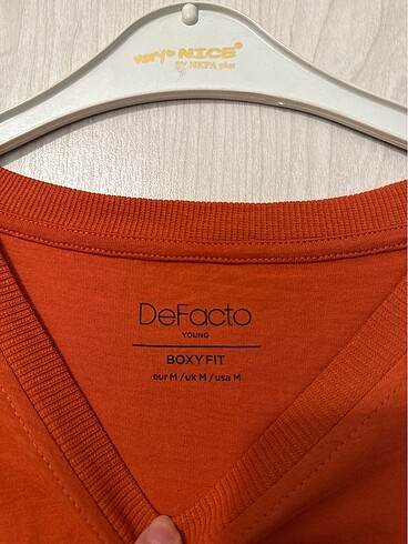 m Beden Defacto tshirt