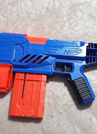 Nerf şarjörlü tüfek 