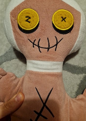 Korku Avcıları Kırmızı Peluş Oyuncak - Görsel 5