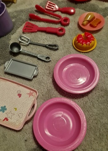 Barbie Ev İçi Dekorasyon Aksesuarları Seti - Görsel 11