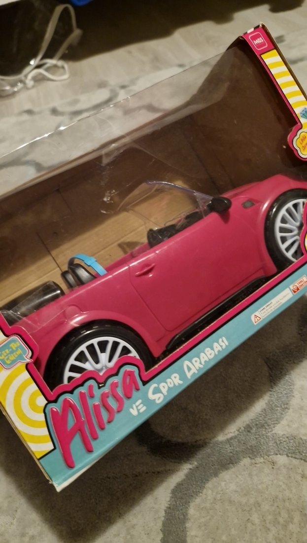 Mgs Oyuncak 3887 Alissa'nın Pembe Spor Arabası - Görsel 4